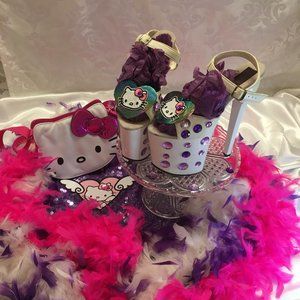 AMAZING vintage sky high platforms with hello kitty and crystal details!